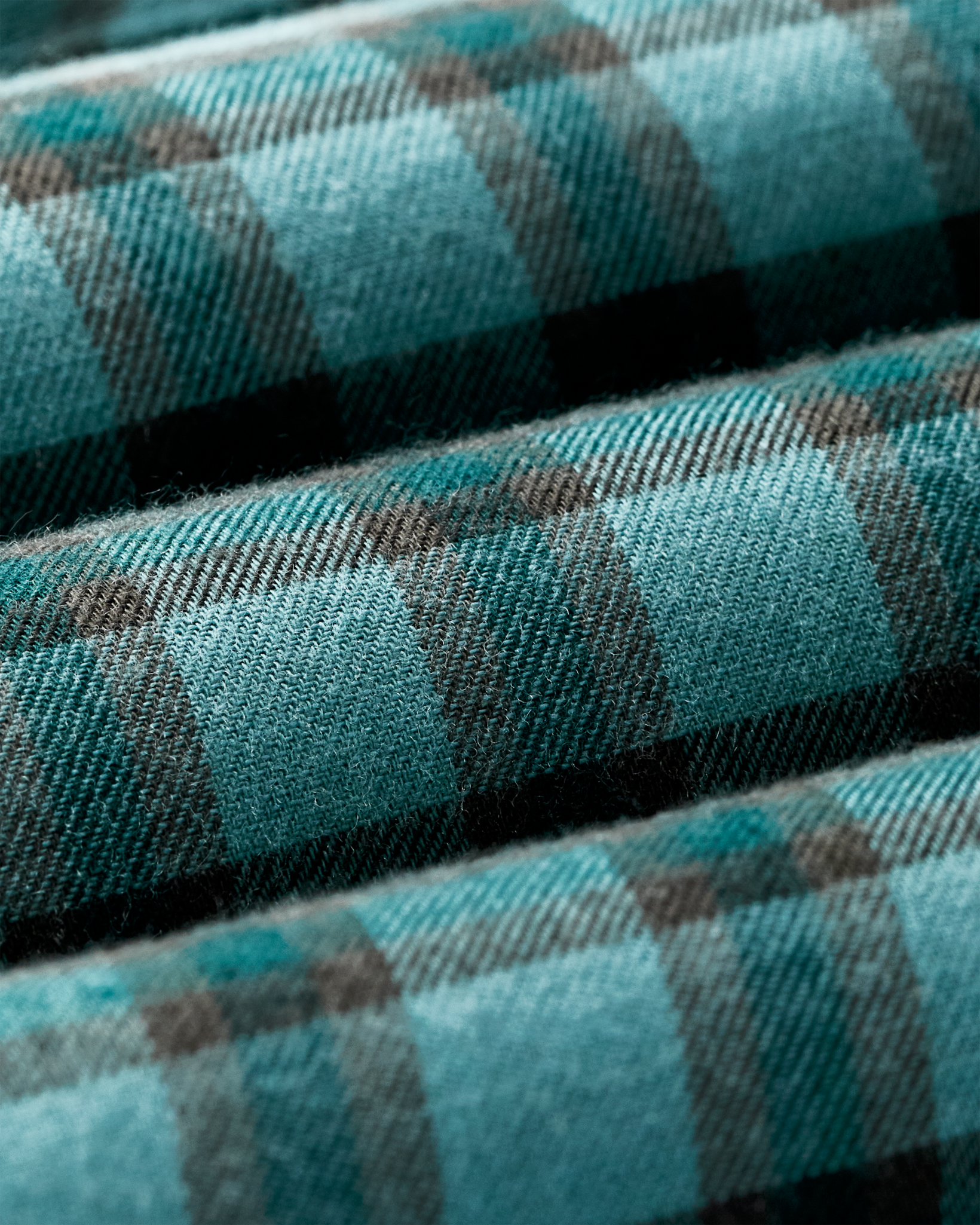 Women's Gathered Hem Shirt - Blue / Navy Plaid - Image 3