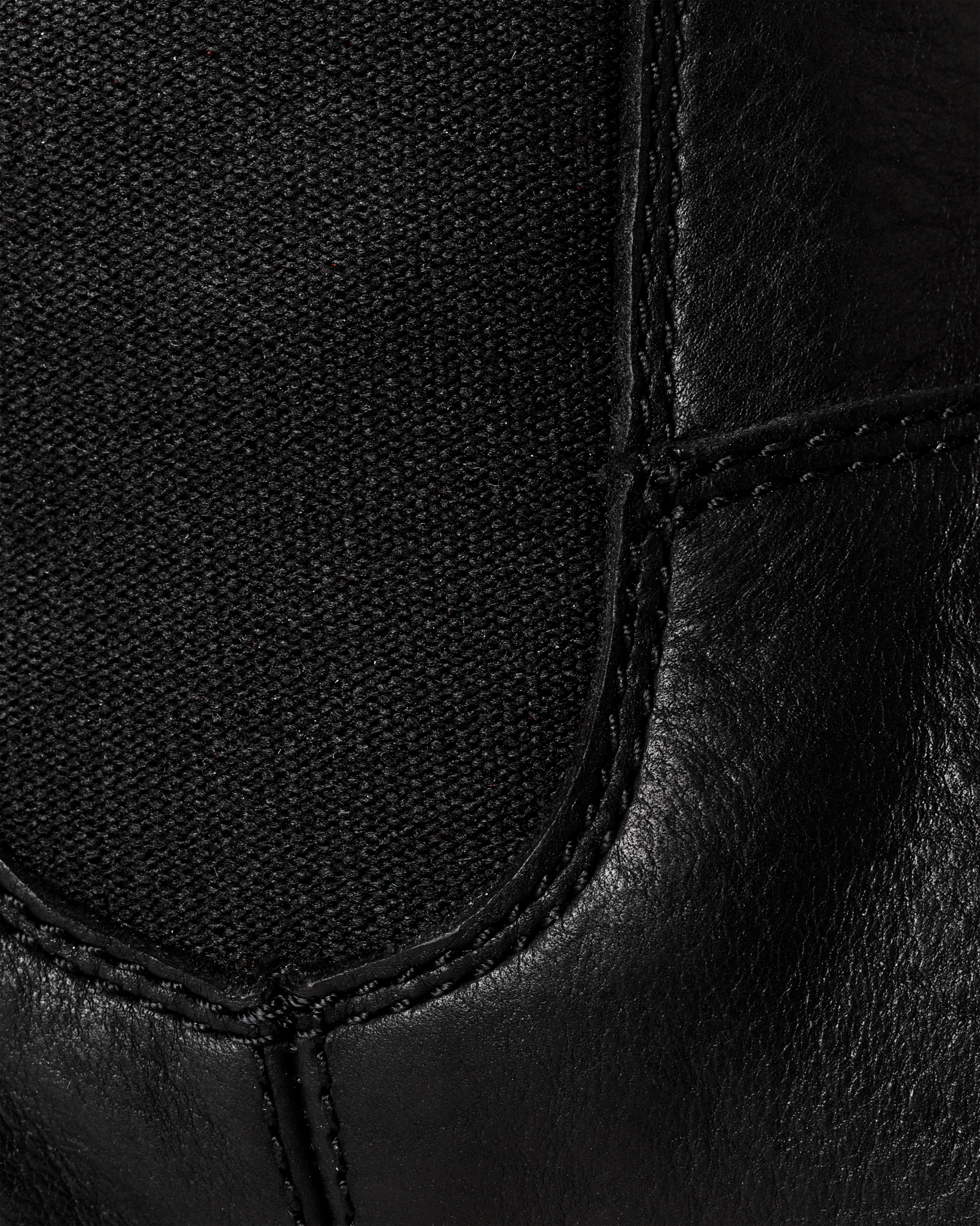 #2534 Filson X Blundstone Bison Chelsea Boot - Black - Image 8